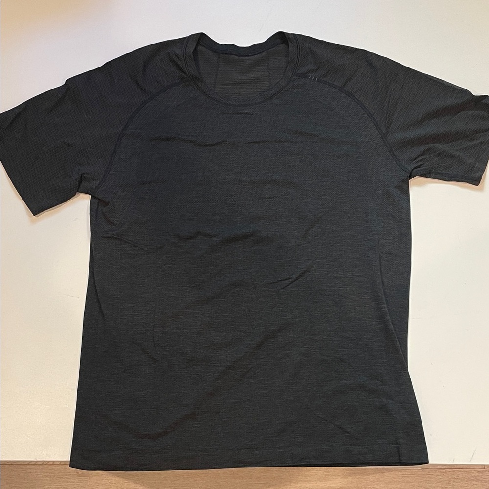 Men’s Lululemon Metal Vent 2.0 Limited Hawaii Edition - Large Black
